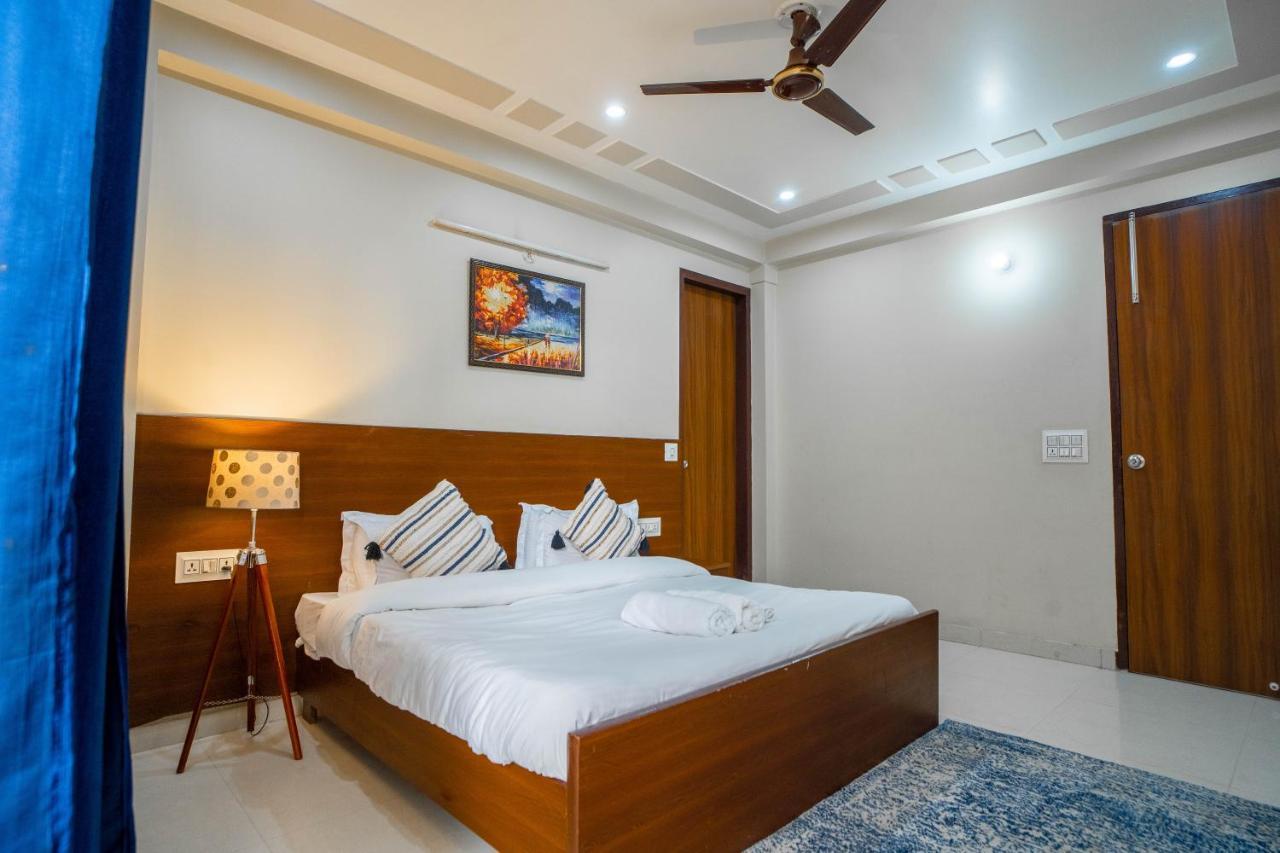 The Lodgers 2 Bhk Serviced Apartment Infront Of Artemis Hospital Ґурґаон Екстер'єр фото