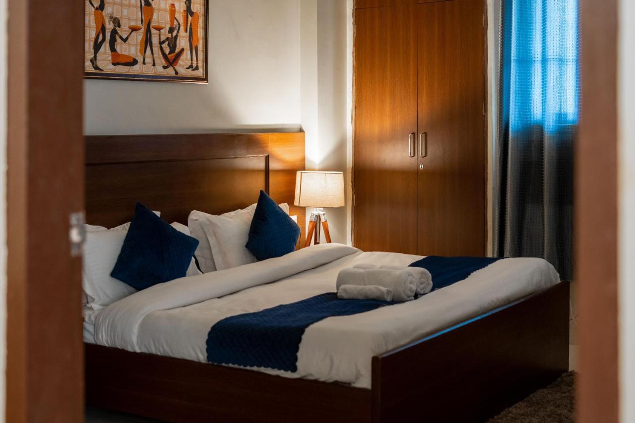 The Lodgers 2 Bhk Serviced Apartment Infront Of Artemis Hospital Ґурґаон Екстер'єр фото