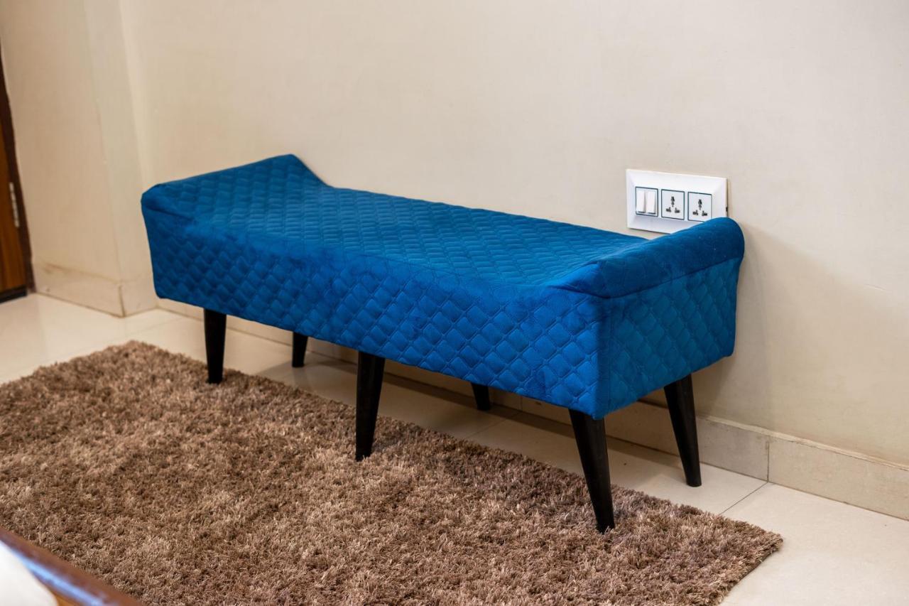 The Lodgers 2 Bhk Serviced Apartment Infront Of Artemis Hospital Ґурґаон Екстер'єр фото
